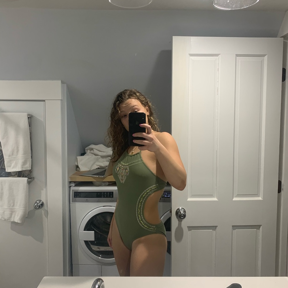 Women’s Green Cut-out Once Piece Bathing Suit